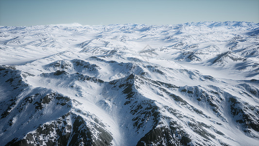 南极洲雪山冰岸的空中景观图片