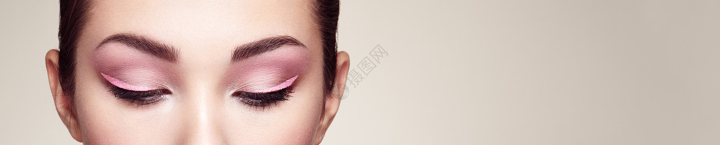 女性眼睛有极长的假睫毛睫毛扩展化妆,化妆品,美容,图片