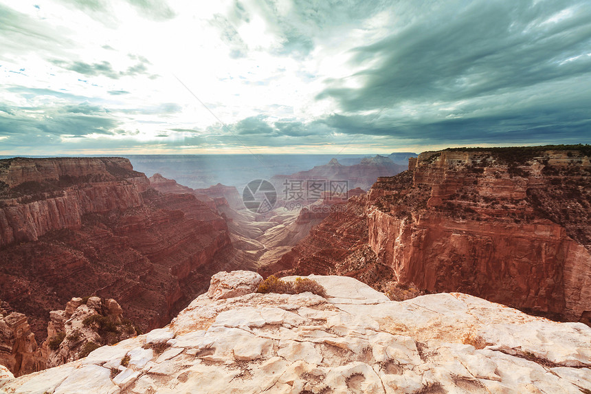 美国亚利桑那州大峡谷的风景如画美丽的自然背景图片