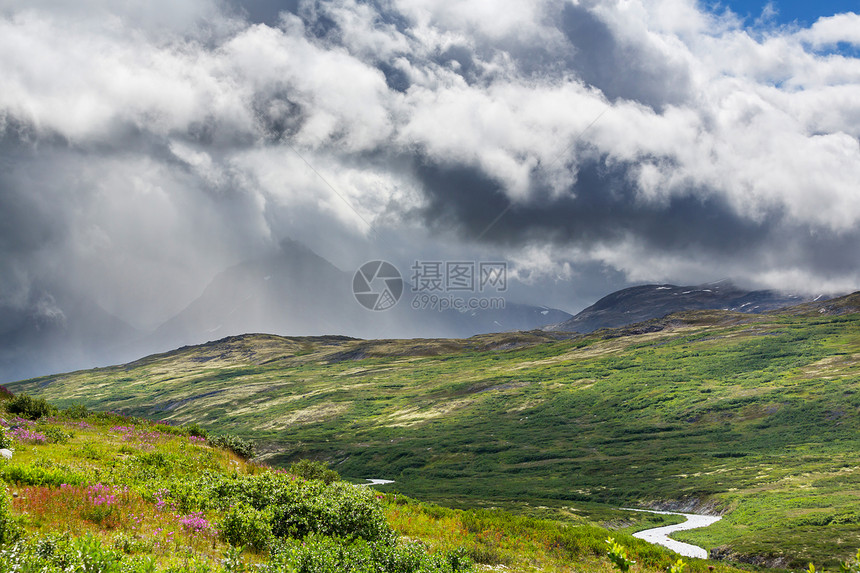 夏季加大落基山脉风景如画的山景图片