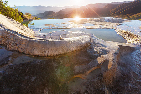 墨西哥瓦哈卡州的天然温泉高清图片