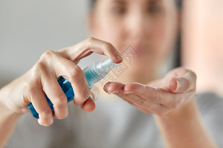 菌剂卫生保健安全密切妇女喷洒抗菌洗手液妇女喷洒洗手液背景
