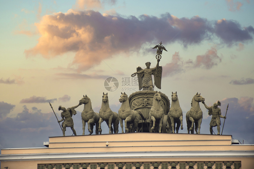 圣彼得堡皇宫广场的景色俄罗斯图片