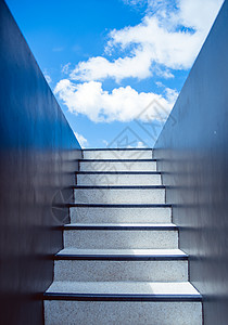 通向天空的楼梯蓝色高清图片素材