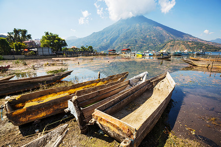 米诺地尔洲危地马拉高地美丽的阿蒂特兰湖火山背景