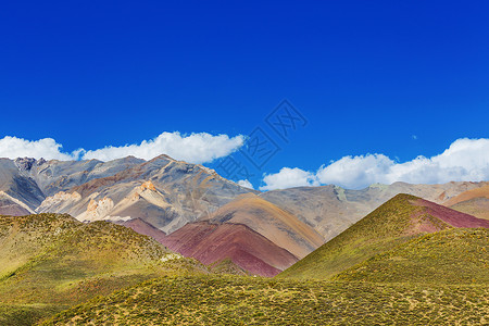 寻常的山脉景观安第斯山,阿格伦蒂纳背景