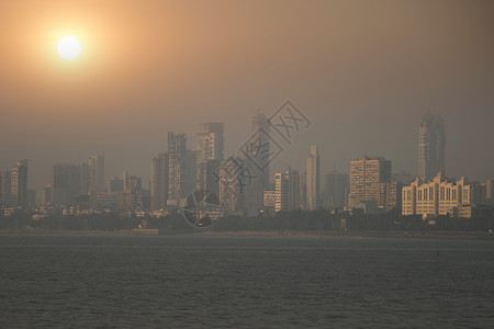 海运孟买码头孟买它个新月形印度背景图片