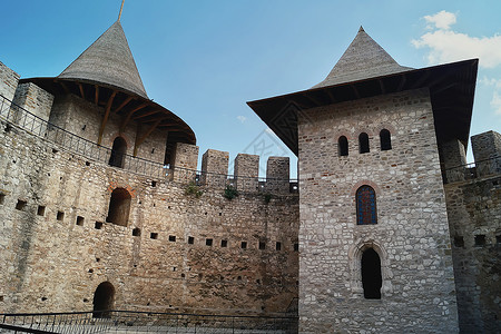 文明时间基地摧毁了个古老的事城堡的石墙历史地标,中世纪城堡索洛卡,摩尔多瓦背景