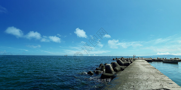 近实远虚夏天海岸高清图片