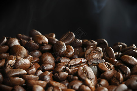 热烤咖啡豆热烤咖啡豆蒸汽黑色图片