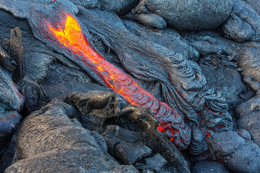 活火山夏威夷大岛上的基拉韦亚活火山图片