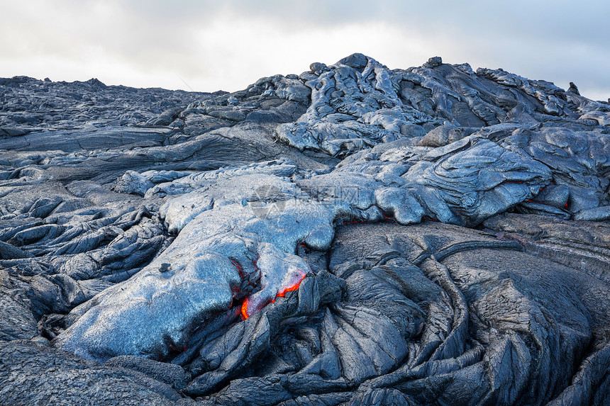 活火山夏威夷大岛上的基拉韦亚活火山图片