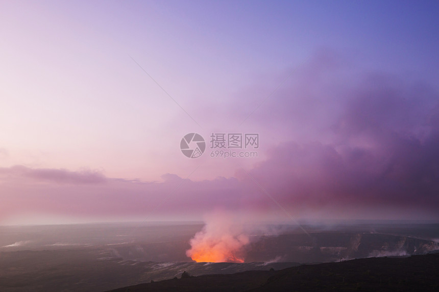 活火山夏威夷大岛上的基拉韦亚活火山图片