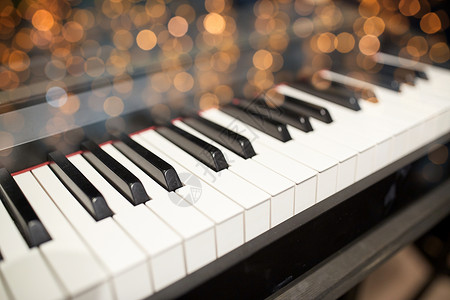 音乐,艺术,乐器娱乐活动大钢琴键盘节日灯大钢琴键盘图片