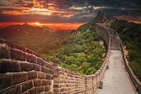 北京附近山上的中国长城伟大的中国墙背景图片