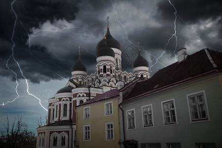 雷雨闪电亚历山大内大教堂塔林爱沙尼亚欧洲雷雨闪电图片