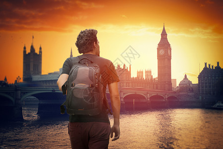 带背包的旅行者日落时的大本钟伦敦,英国带背包的旅行者大本图片