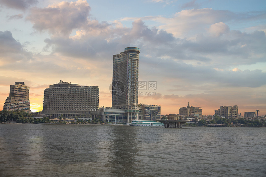 尼罗河俯瞰开罗市埃及图片