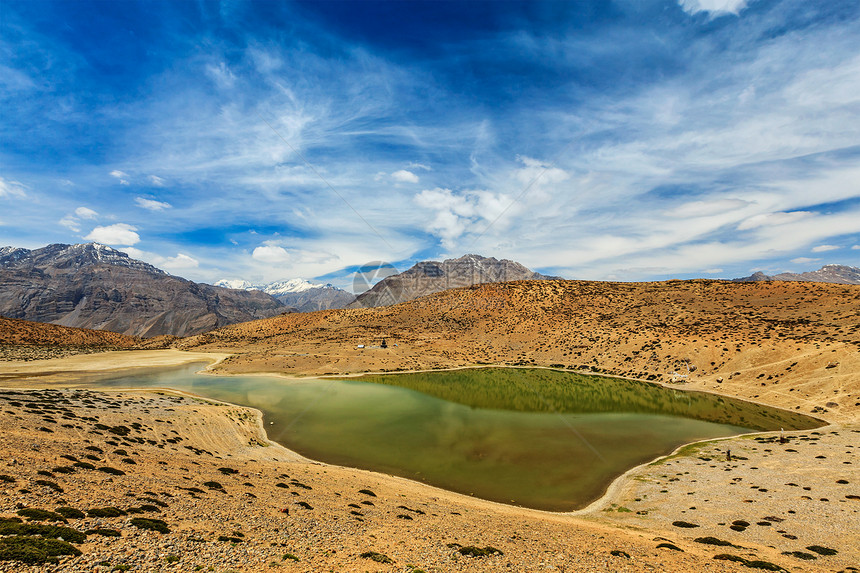 喜马拉雅山的丹卡尔山湖丹卡尔,斯皮蒂山谷,希马哈尔邦,印度喜马拉雅山的丹卡尔湖图片