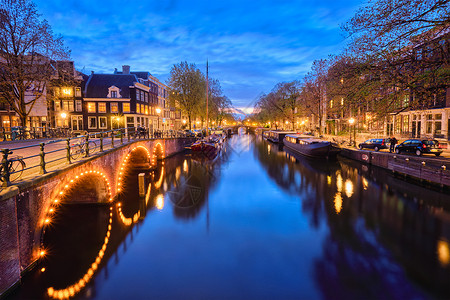 阿姆特丹传统的街道高清图片