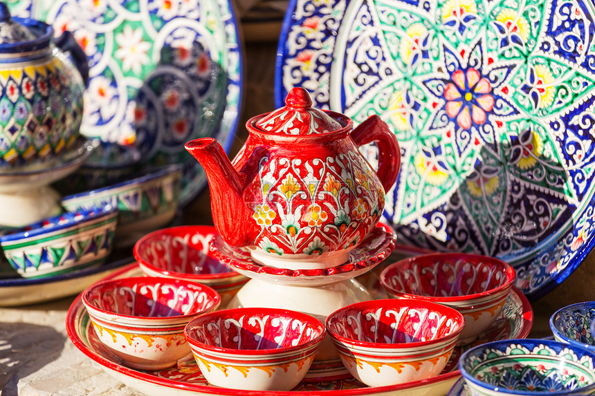 中亚乌兹别克斯坦美丽的手工陶瓷图片
