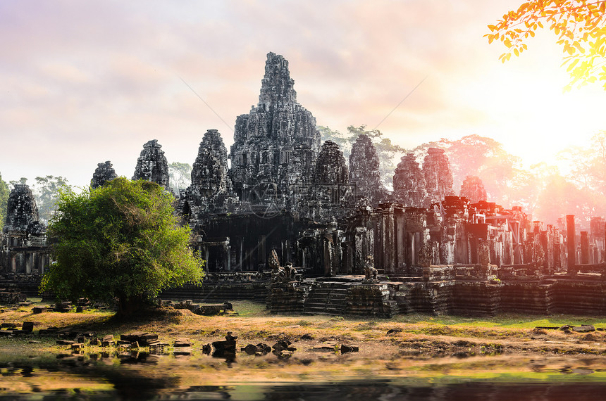 普拉萨特刺刀,吴哥高棉寺庙建筑群的部分,东南亚受游客欢迎的古代地标礼拜场所西姆收获,柬埔寨刺刀寺图片