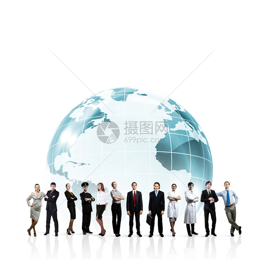 商业队合作群成功的自信商人全球化图片