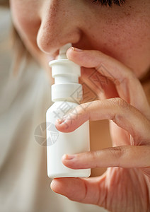 医疗保健,流感,鼻炎,医学人的密切患病妇女用鼻喷雾剂背景图片