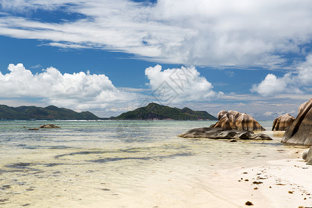旅行,景观自然印度洋塞舌尔岛海滩上的岩石印度洋塞舌尔岛海滩上的岩石图片
