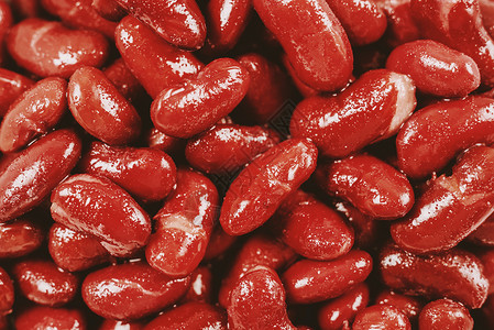 堆罐装的红芸豆背景图片