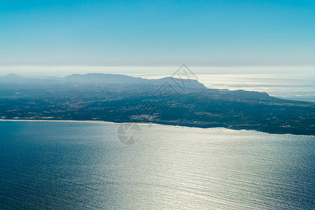 葡萄牙海岸线北大西洋的鸟瞰图片