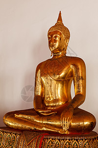 坐佛像附近的佛教寺庙泰国曼谷WatPho图片