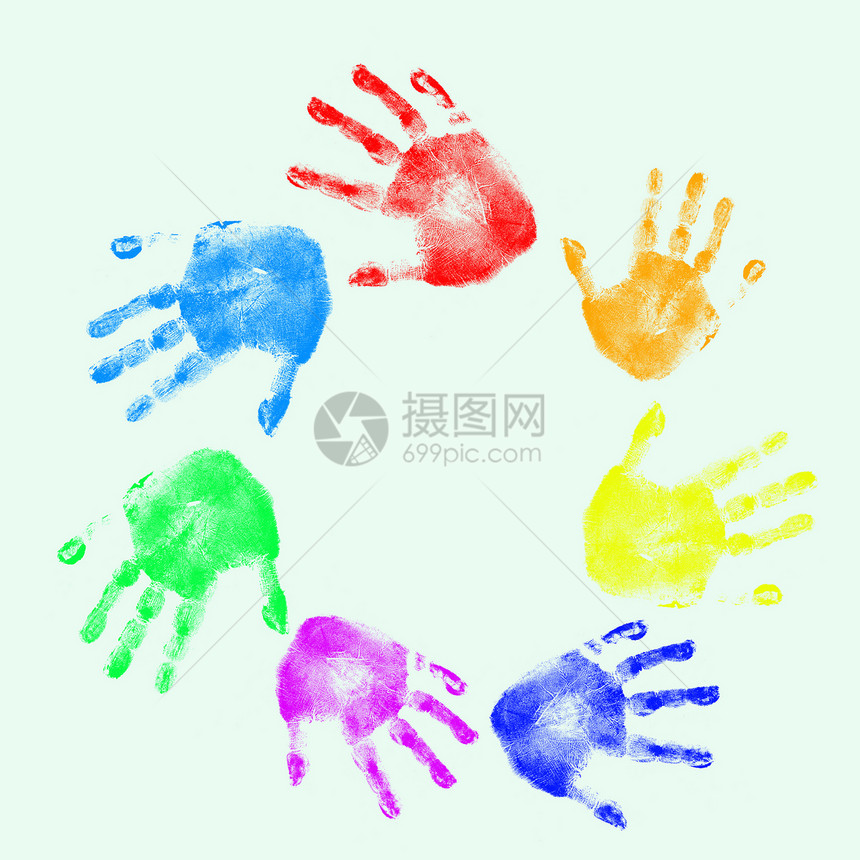 白色背景上的彩色人类手印图片