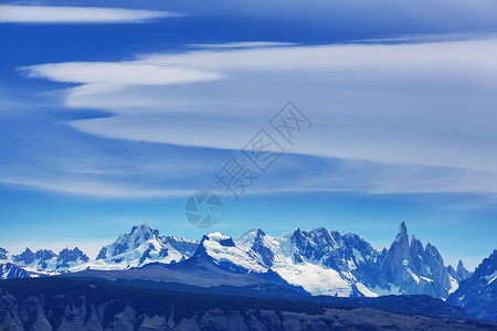塞罗托雷阿根廷登山者高清图片素材