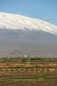 土耳其亚美尼亚边境阿拉拉特山前高清图片