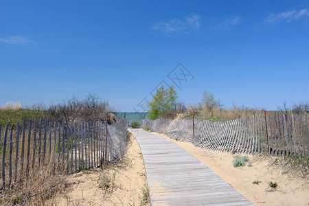 海滩与木栅栏湖胡伦,密歇根州,美国高清图片