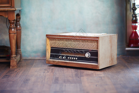 复古老式旧音乐收音机图片