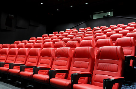 娱乐活动休闲电影院电影院空礼堂与红色座位电影院空礼堂座位黑暗的高清图片素材