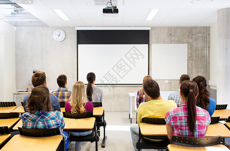 教育,高中,学人的群学生坐报告厅背景图片