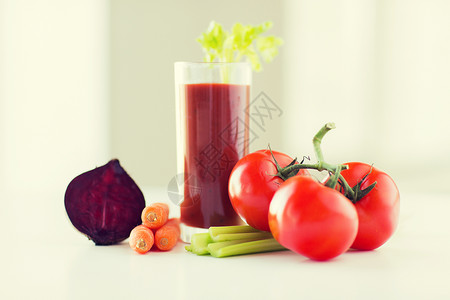健康饮食,机食品饮食新鲜果汁璃蔬菜桌子上图片