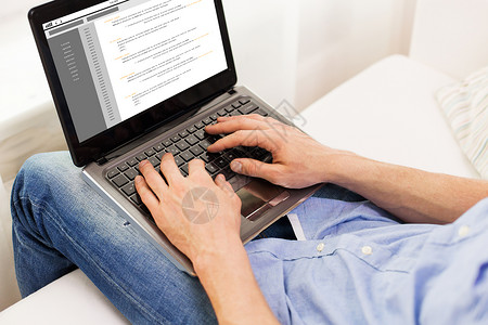 技术,编程,人生活方式的男的手笔记本电脑上打字,屏幕上编码家图片