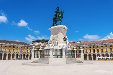 商业广场位于葡萄牙里斯本市高清图片