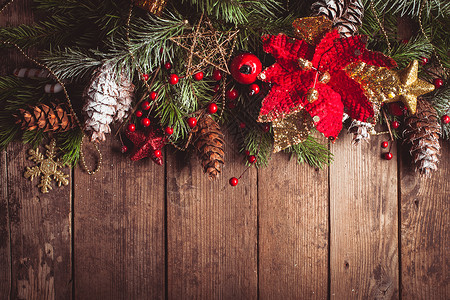 红色传统边框木制背景上的圣诞边框背景
