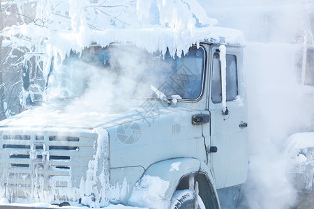 冷冻卡车非常寒冷的天气图片