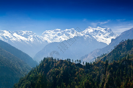 安娜霍兹喜马拉雅山,安纳普尔纳地区,尼泊尔美丽的景观背景