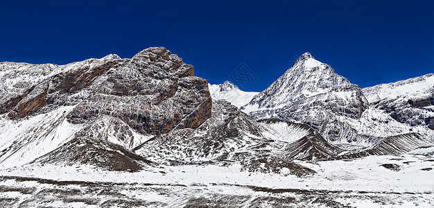 尼泊尔,安纳普尔纳地区,希拉里科湖周围的山脉背景