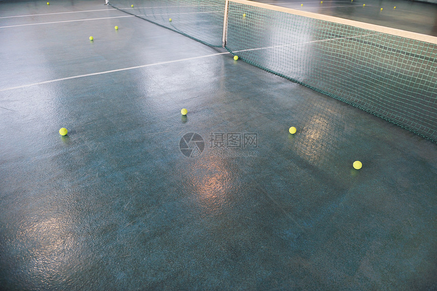 曼尼网球室内运动场图片