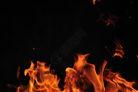 野火火焰燃烧热与黑色背景背景图片