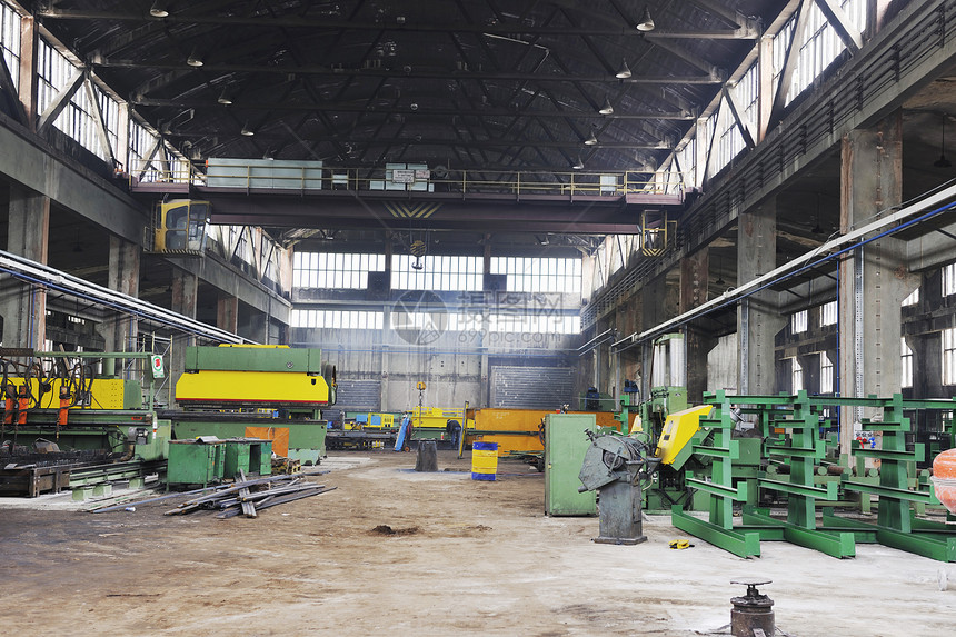 钢铁厂钢铁机械零件现代工厂室内大厅图片