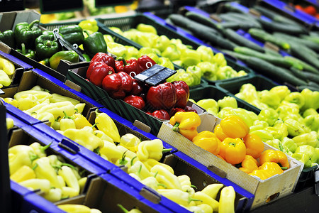 超市商店的新鲜水果蔬菜商业的高清图片素材